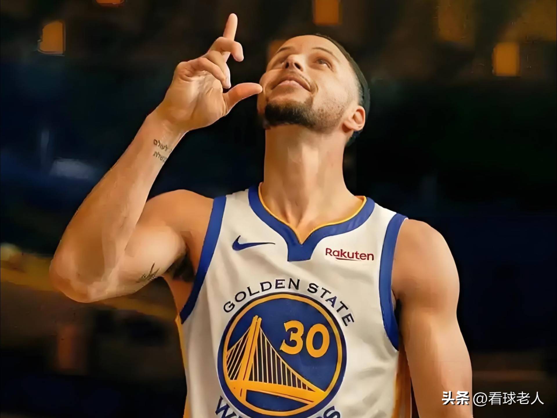 开云官网-库里迎来十二赛季出色发挥，公牛观众热烈欢呼！